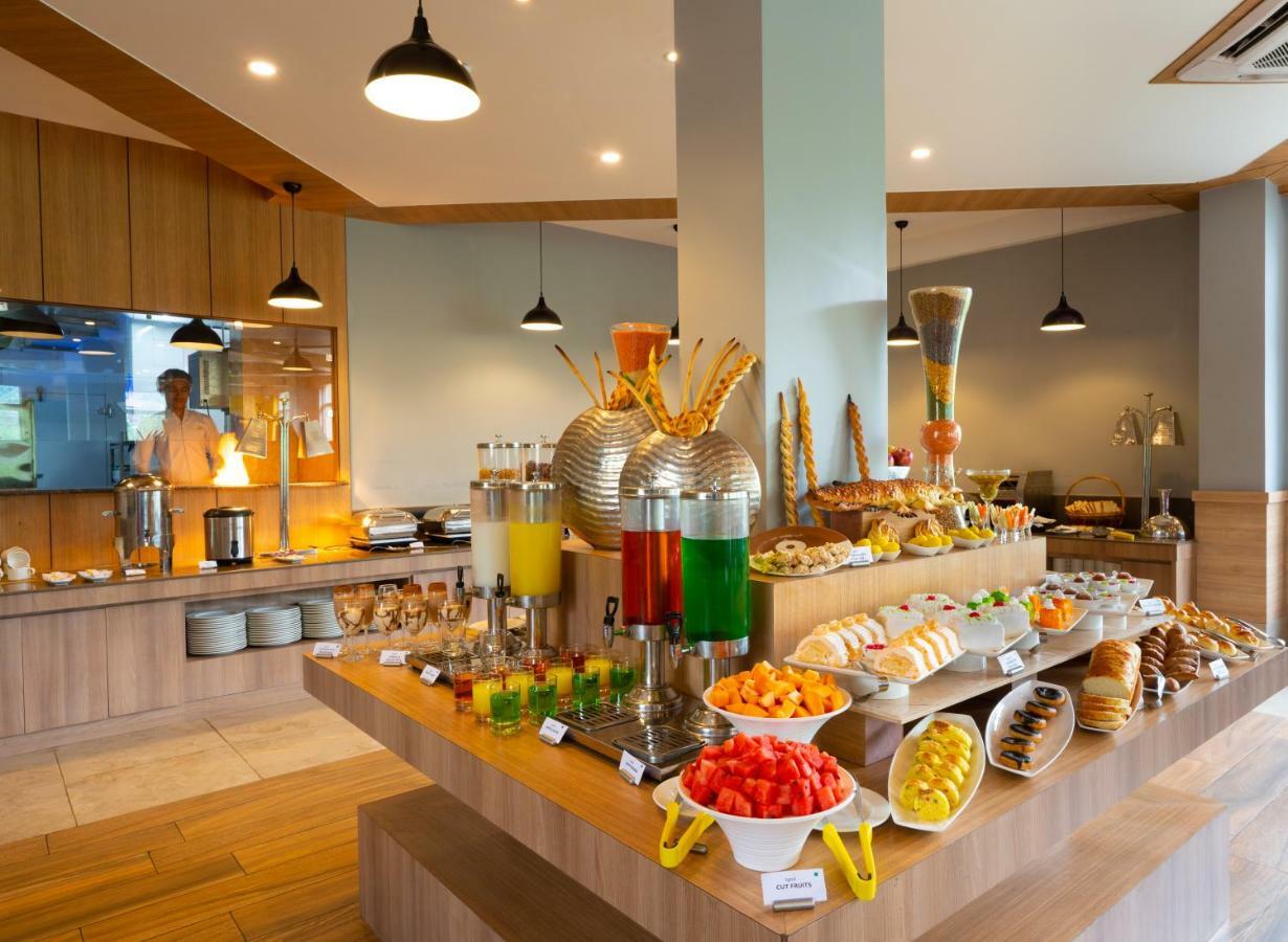 Cygnett Resort Mountain Breeze Nainital Extérieur photo